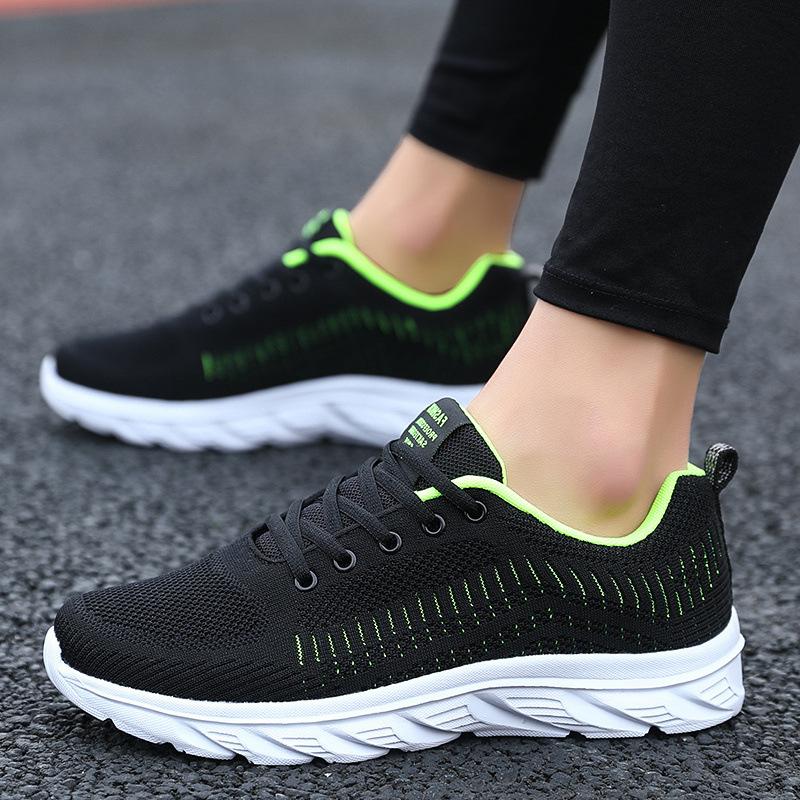 Herbst Markenschuhe Sportschuhe neue leichte rutschfeste weich gefederte Laufschuhe schwarze Freizeitschuhe