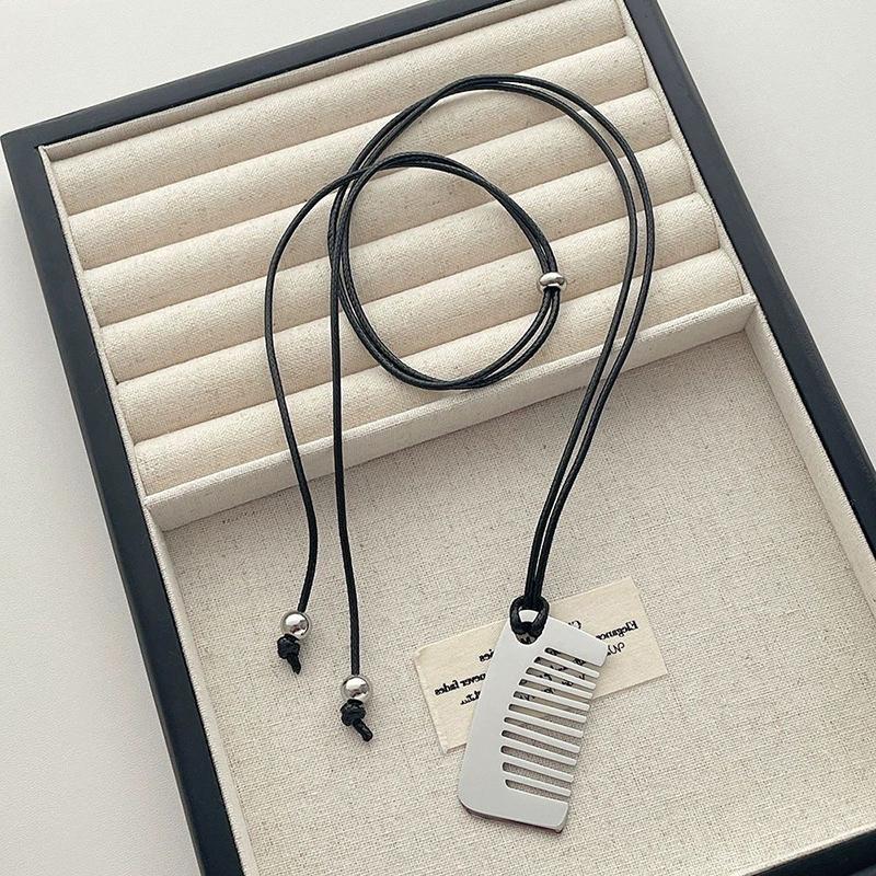 Trendy Comb Necklace Comb Pendant Necklace Long Sweater Necklace For Women Girls Versatile Comb Shape Pendant Necklace Gifts