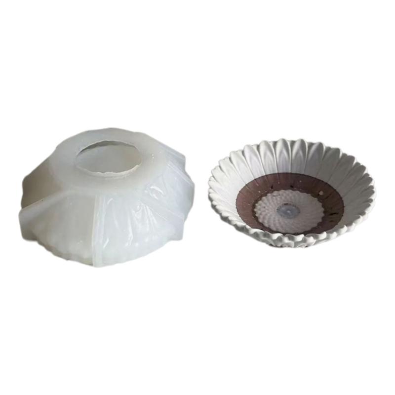 

Flower Bowl Resin Tray Silicones Molds Candle Holder Molds for DIY Craft, Making Earrings Jewelry Tray Home Decorations 1