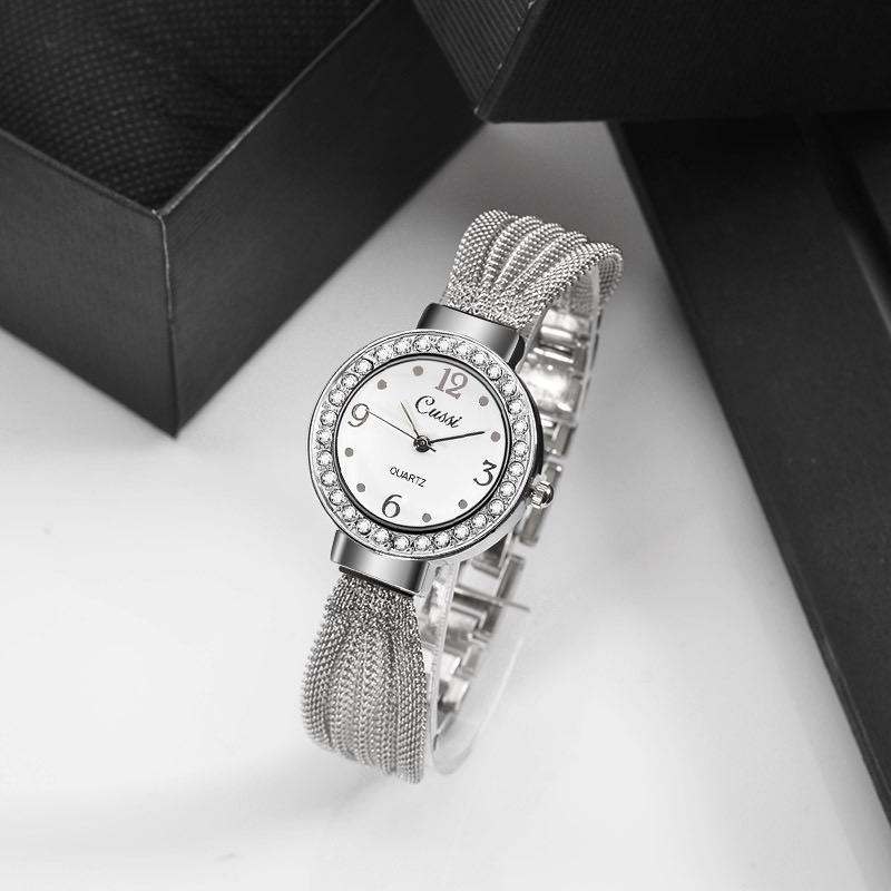 Luxury Fashion Women's Quartz Watch Version Creative Girls' Watch Fashion Mesh Strap Ladies Bracelet Watch