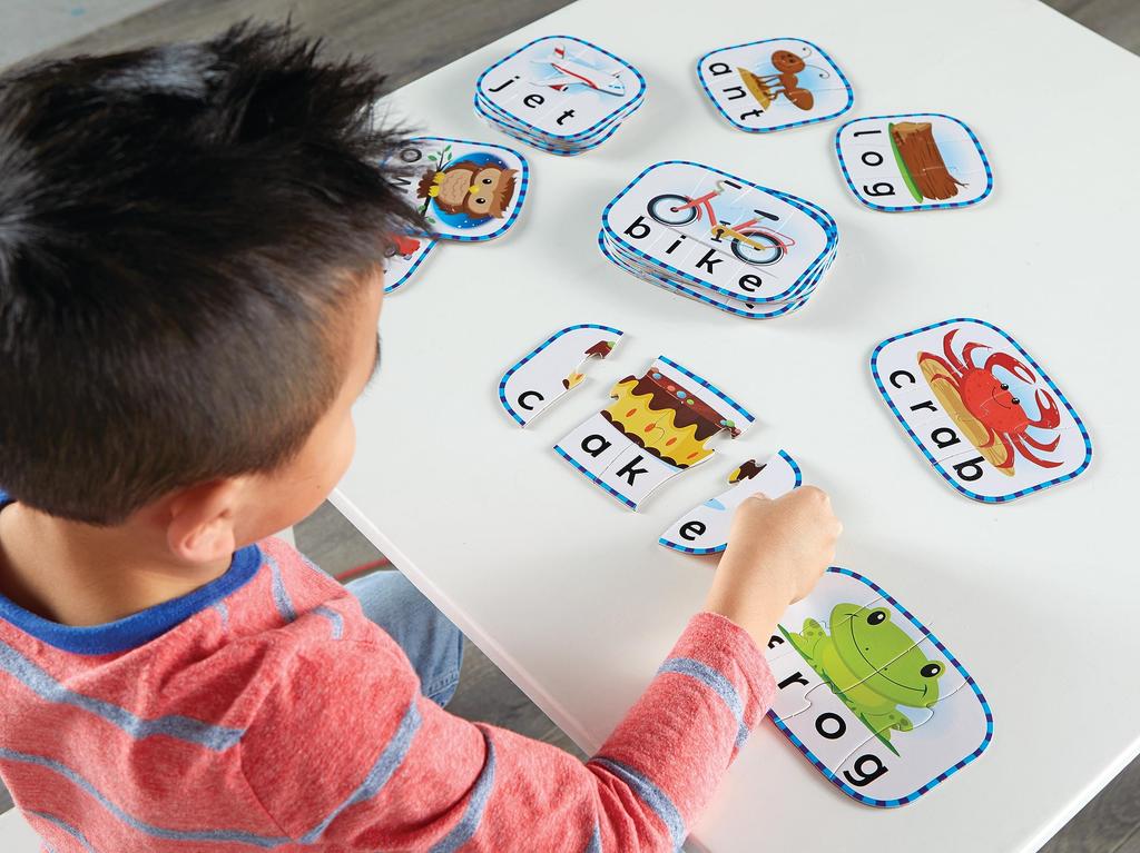 Learning Resources Puzzle for Authentic Cards, Spelling, English, Toddlers, LER6086,