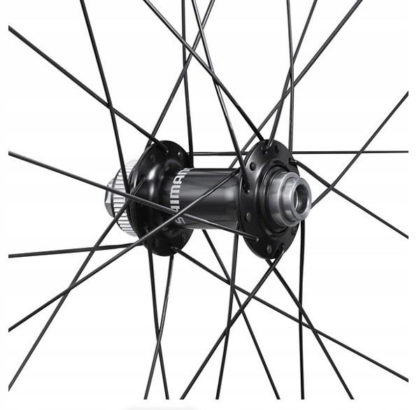 Conjunto de Rodas 28" Shimano G105 Wh-Rs710 C32 Cl Tl 12/142Mm Carbono Gravel 24H