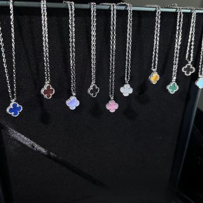 9mm Luxury Agate Four-leaf Clover Necklace Mini High-end Exquisite Necklace Pendant