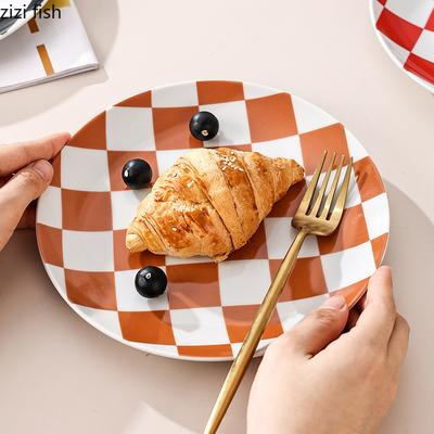 Piatto in Ceramica con Motivo Geometrico a Scacchiera Piatto da Insalata Piatto da Dessert Piatto per Torta Piatti per Bistecca Stoviglie Creative per Cucina Molecolare