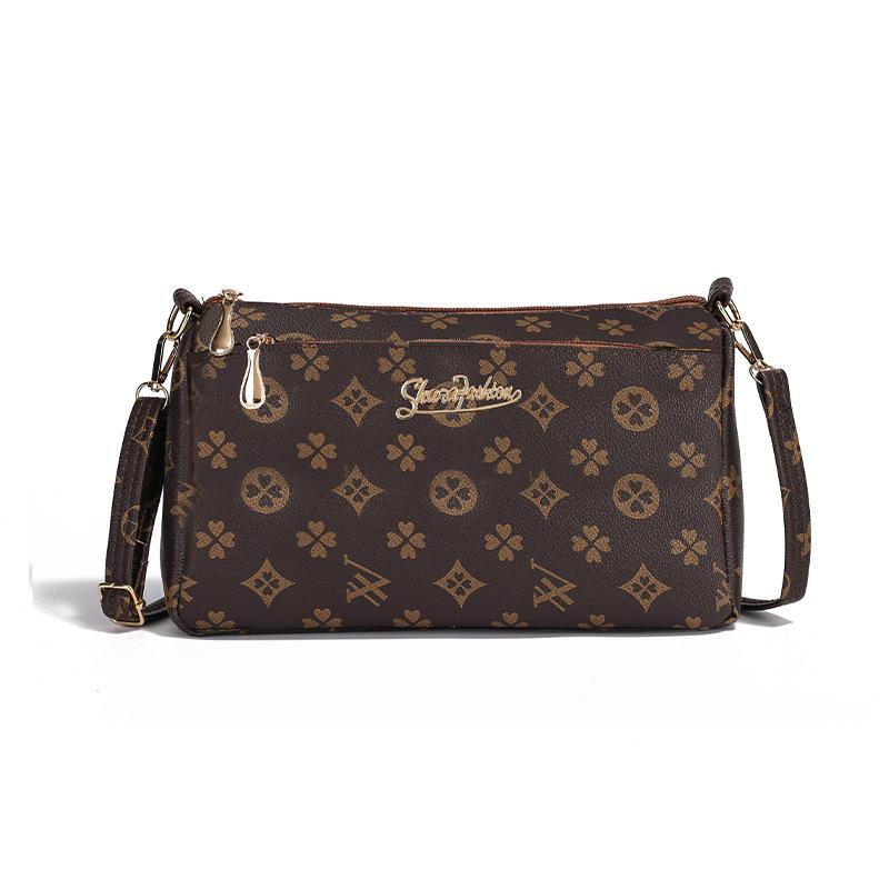 Fashion printed women's bags are hot-selling messenger bags in the season, middle-aged women's shoulder bags, mother's large-capacity commuter bags