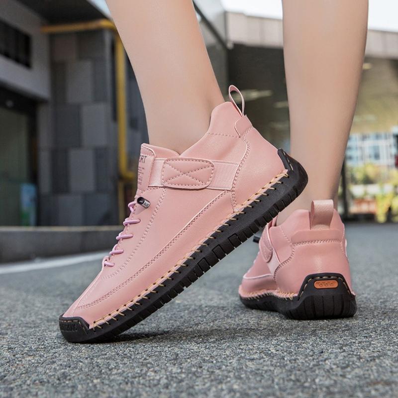 Handmade Leather Women's Shoes Casual Slip On Loafers Breathable Leather Shoes Flats Fashion Moccasins Tooling Shoes Plus Size
