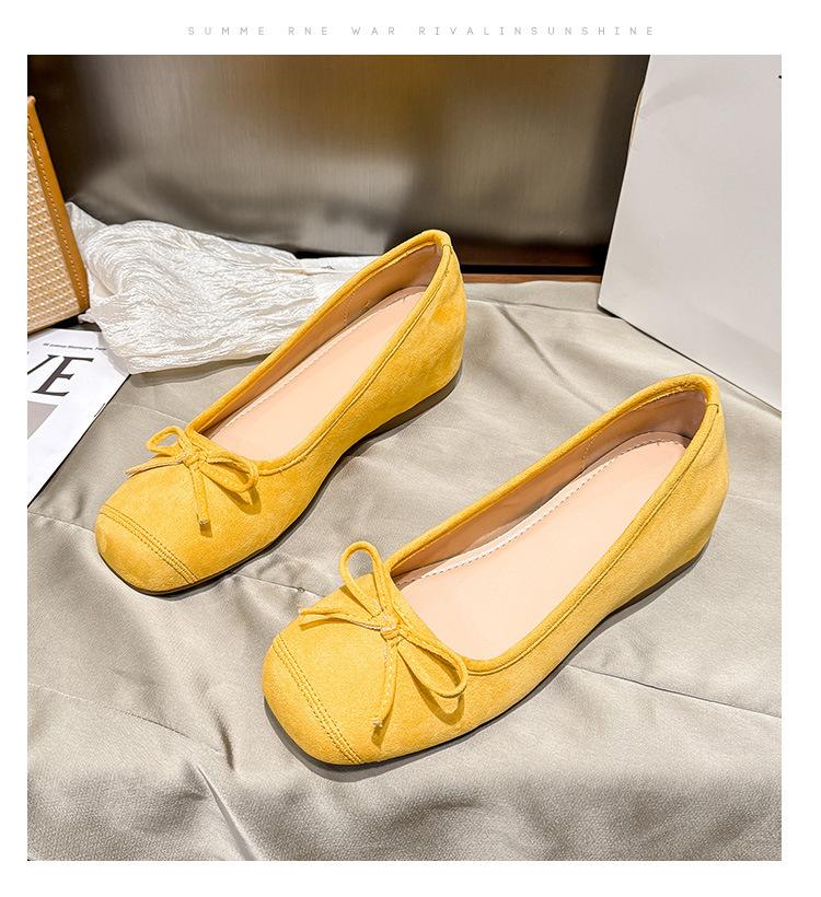 Spot second hair~ French retro suede single shoes women's 2025 new spring and autumn square head bow Mary Jane shoes