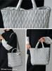 Sac Cabas matelassé en V 2-en-1 VITAFELICE pour Femme (inb-10204p) (argent)