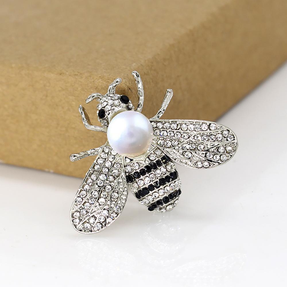 Fashion Pearl Bee Brooches Rhinestone Flower Safety Pins for Women Shirt Dress Scarf Buckle Accessories Office Leisure Jewelry