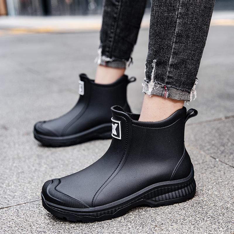 Style and Fashionable Short-cylinder Waterproof Fishing Rain Boots for Men with Thick Soles and Wear-resistant Water Shoes