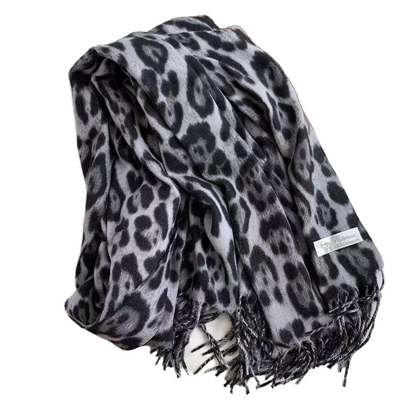 New Imitation Cashmere Fashion Leopard Print Fringed Autumn and Winter Warm Shawl Comfortable and High-end Versatile Scarf Scarf