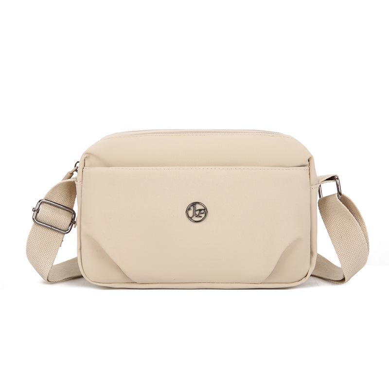 Water-Repellent Nylon Casual Shoulder Bag – Versatile Fashion Crossbody for Women 22x8x16 cm