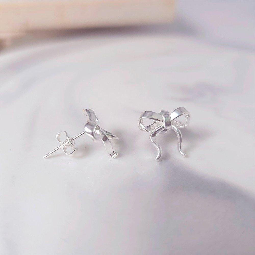 Lovely Special Ribbon Silver Earrings