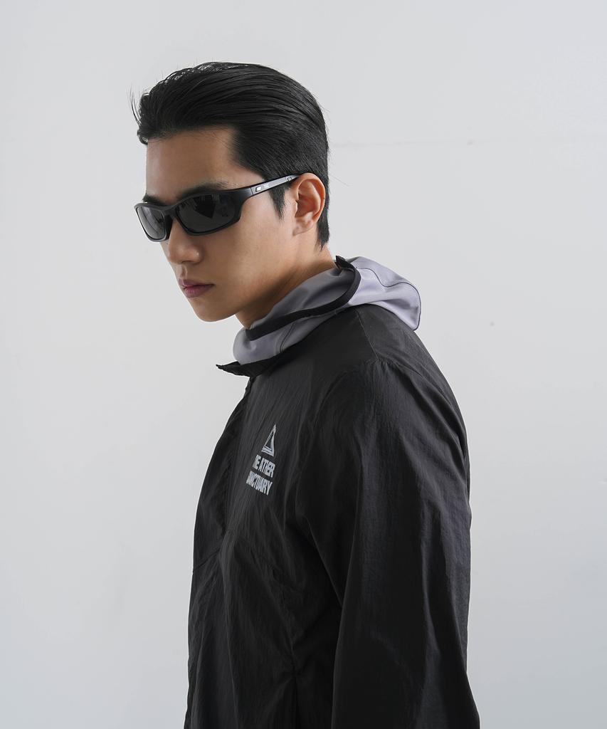 Diadeosaengchyueoli Vantage Polarized Fold Sunglasses (Black)
