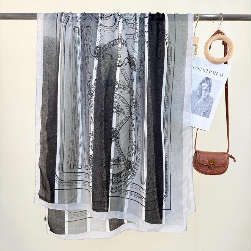 Trend fashion light luxury temperament printed long scarf high sense women with scarf holiday gift