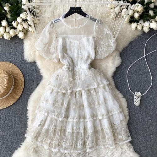Summer Lace Hook Flower Embroidered Bubble Sleeve Dress for Womenfashion Slim Waist Dress Female A-line Cake Party Retro Dress