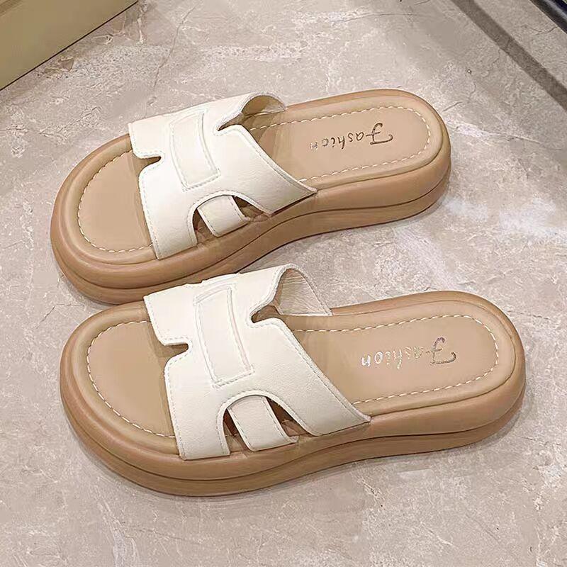 Thick-soled Silver Cool Slippers for Women's Summer Wear 2025 New Models with Skirts, Anti-skid Sandals for Stepping On Shit, Beach One-word Drag