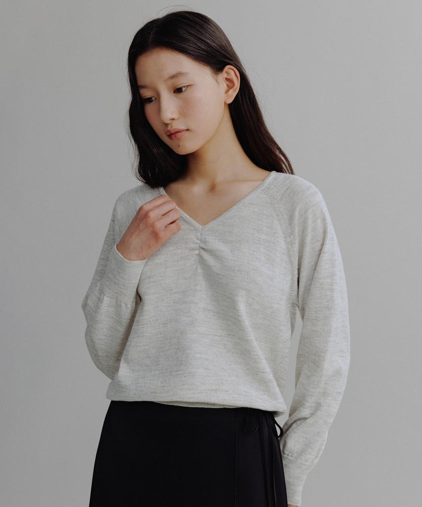 Manggomaenipeullijeu Mary V Neck Knit_Oatmeal