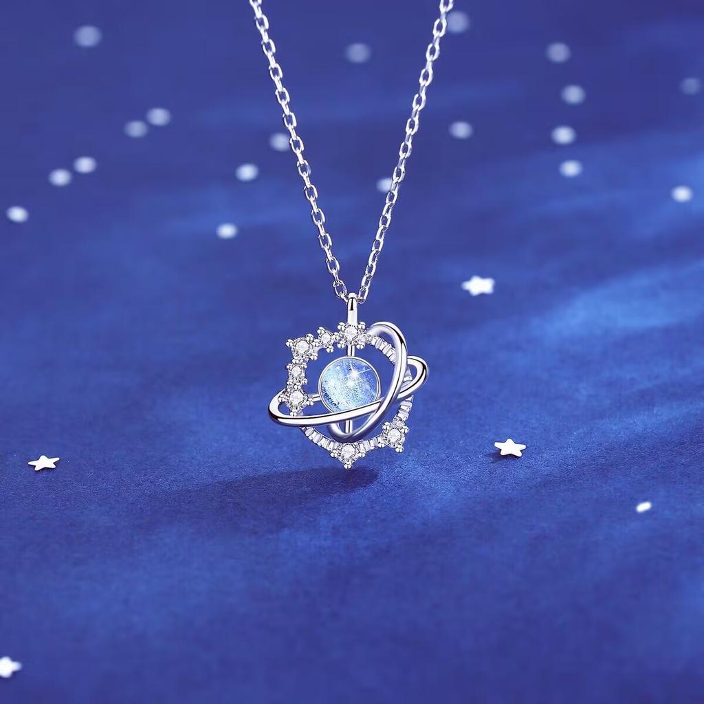 Summer Night Sky Glass Stone Collarbone Necklace Cosmic Planet Pendant Light Luxury Elegant Accessory