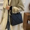 Large Capacity Women's Bag Diamd-shaped Grid Square Leather Shoulder Bag For Women Simple Retro Tote Bag Shopping Bag