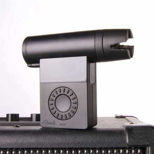 Roadie Bass - Standalone tuner for stringed instruments (bass, guitar, mandolin, banjo, ukulele) with smartphone compatibility and Bluetooth app conne