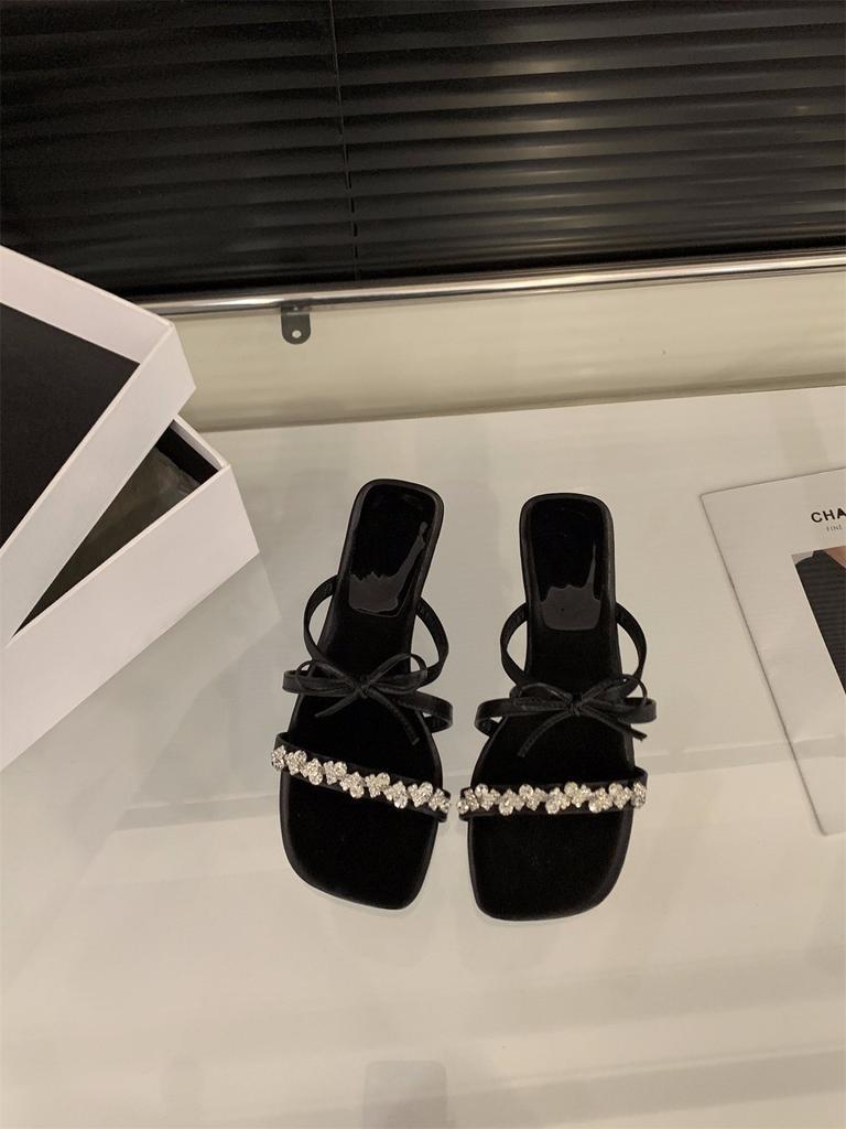 French thick heel rhinestone slippers fairy shoes wear 2025 summer pink with skirt bow sandals