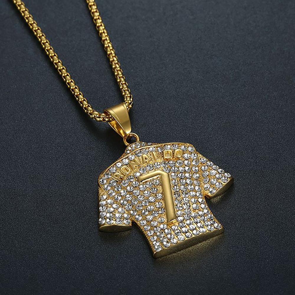Hip Hop Iced Out Bling Fußballtrikot Nummer 7 Anhänger Goldfarbe Edelstahl Fußball Halskette für Männer Schmuck Geschenk