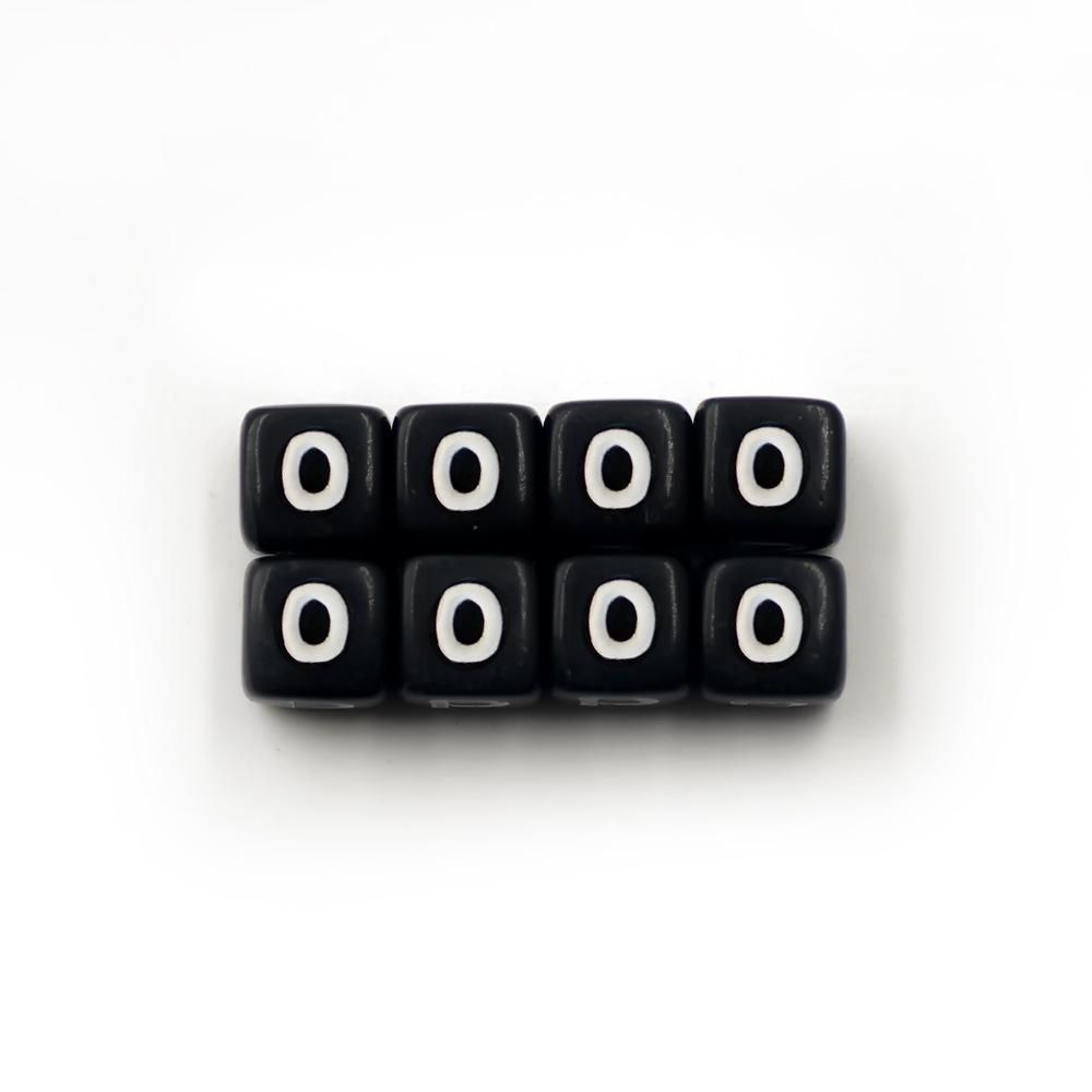 Akrylové černé korálky 6x6mm s bílými písmeny – Dětské ručně vyráběné doplňky pro anglické dopisní šperky