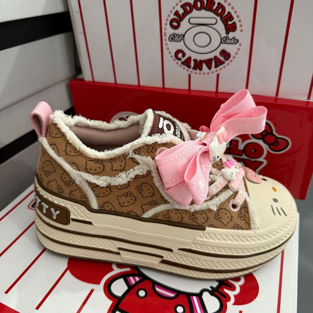 Sanrio Hello Kitty Collaboration Women's Canvas Shoes