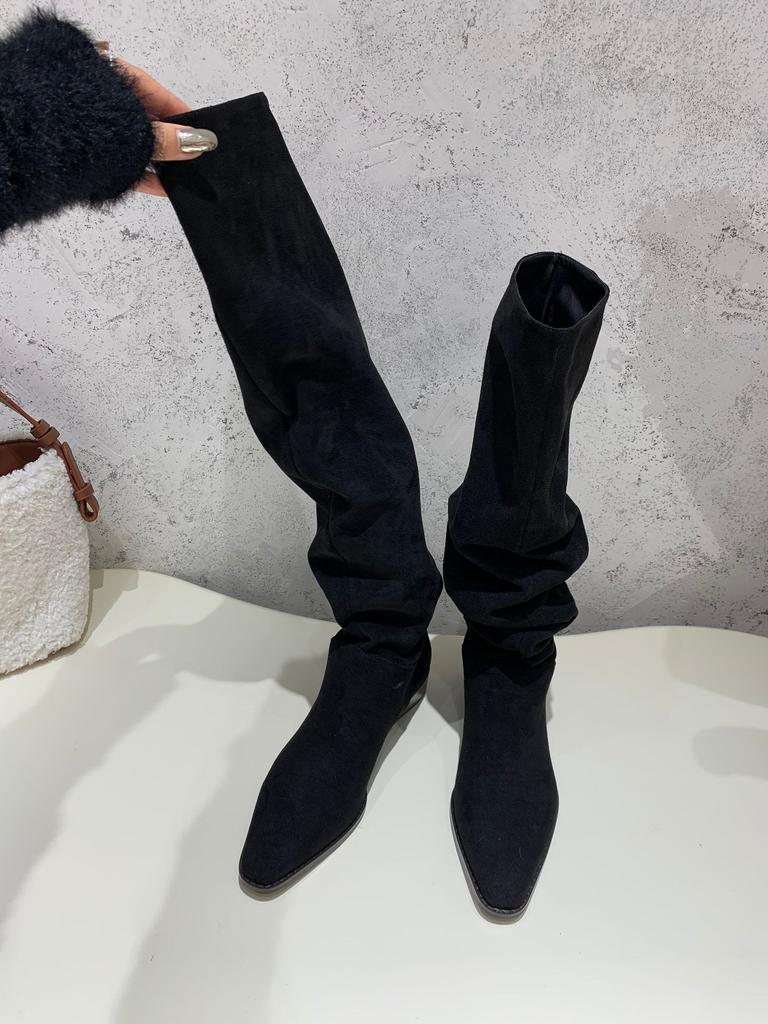 2025 New Autumn Fashion Suede Pointed Flat Bottom Thin Knight Women's Boots Two Knee Spice Girl Boots