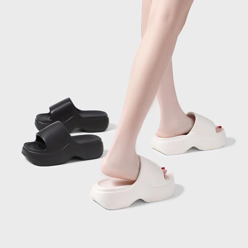Thick Sole Women's Slippers Beach Outdoor  Ladies Sandals  Anti-slip Summer Fashion Slippers Comfortable Lightweight Flip Flops