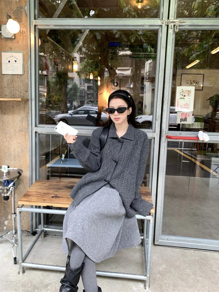 2025 Autumn/Winter Retro High-Waisted Wool A-Line Midi Skirt for Women