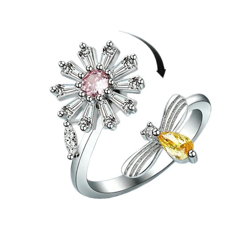 European and American Style Small Daisy Rotatable Bee Ring for Women, Adjustable To Relieve Anxiety and Stress