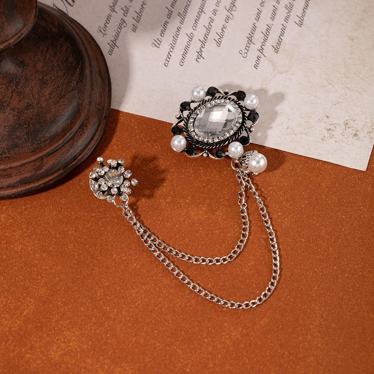 Vintage British Style Pearl Brooch, Fashionable Men S Suit Accessories, Gemstone Chain, Diamond-Set Fireworks Brooch.