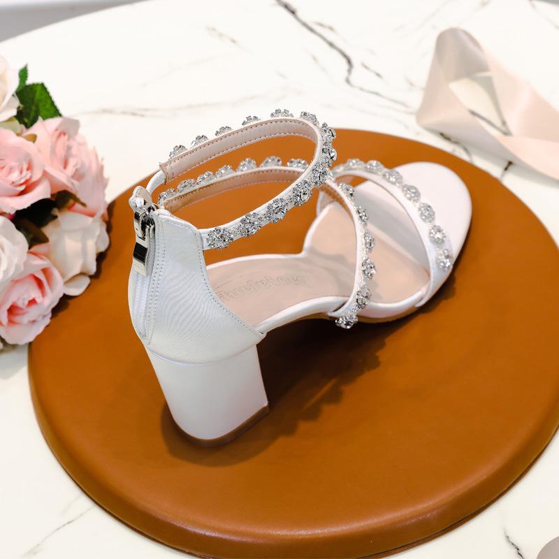 White High-heeled Sandals Thick-heeled Wedding Shoes Rhinestone Word with Round Head Diamond Chain Wristband New Fashion Temperament Women's Shoes