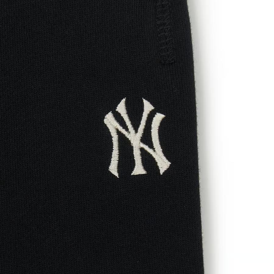 New MLB New York Yankees Mega Logo 50 Casual Pants Unisex Black 3APTB1344-50BKS