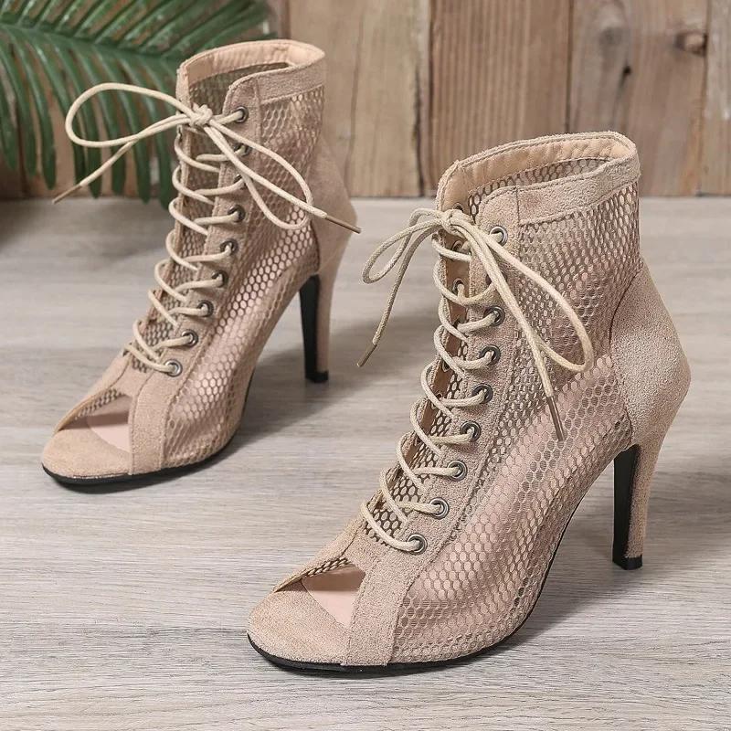 

Женские сандалии 2025 года, летние ботинки, высокие каблуки, танцевальная бальная женская обувь, модные босоножки на каблуке с вырезом и сеткой для вечеринок 43
