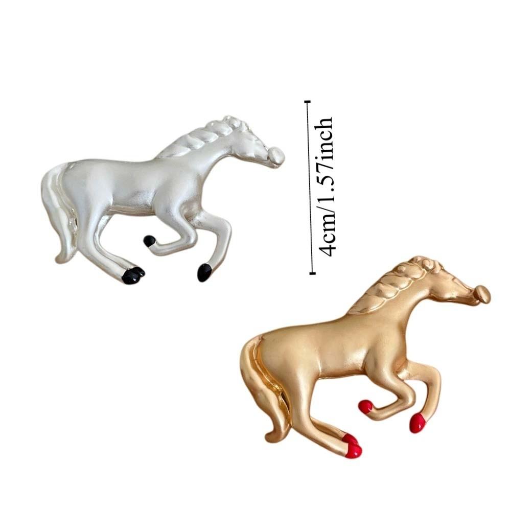 Metal Copper Metal Horse Brooch Vintage Animal Lapel Pins Luxury Zodiac Pony Pin  Suit Accessories