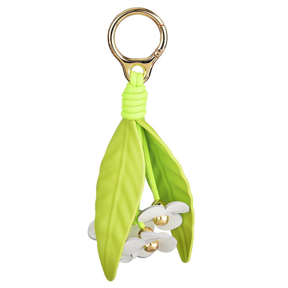 Stilvolle Lederblumen-Taschenanhänger mit handgenähtem Design für Autoschlüssel und Zubehör