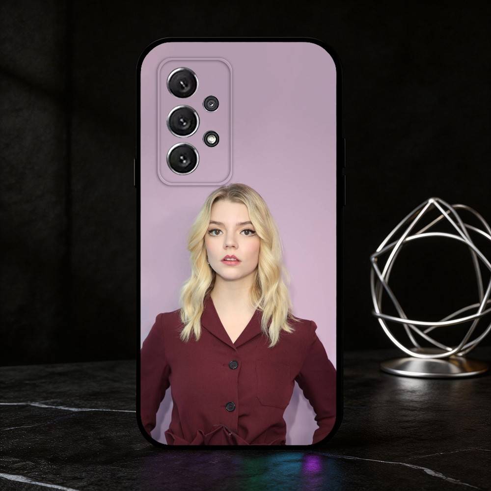 

A-Anya Taylor-Joy phone Case For Samsung S25,24,21,22,23,30,Ultra,20,Plus,Fe,Lite,Note Soft Black Cover Samsung S21Ultra