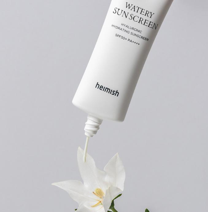 Heimish Moringa Ceramide Hyaluronic Watery Sunscreen SPF50+ – Lightweight Daily Sunblock 50ml