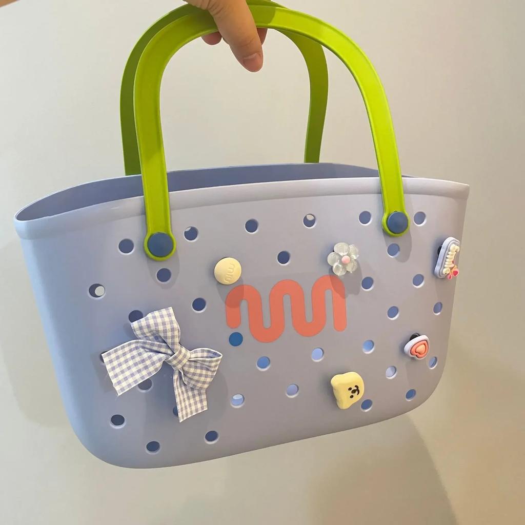 Dopamine-contrast Color Portable Bath Basket Can Be Leachable Shopping Basket Bathroom Household Items Storage Basket Bath House