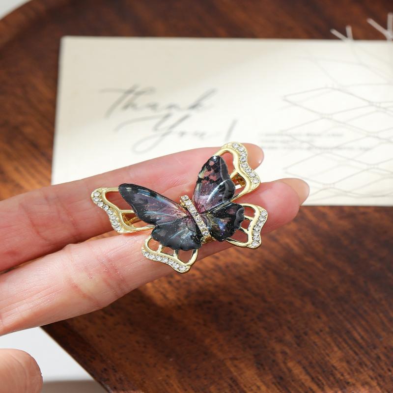 Vintage Butterfly Brooches For Women High Grade Fashion Insect Brooch Pins Coat Bags Pins Accessories Girl Party Jewelry Gifts