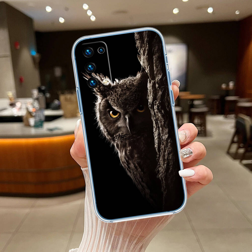 Cartoon Art Owl Phone Case for Motorola G14 G15 G24 G30 G31 G32 G34 G41 G42 G51 G52 G50 G60S G60 G62 G72 G71 G73 G84 G85 G200 E32