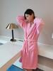 Damen Flanell Morgenmantel in mittlerer Länge: Plüschiger Samt Dicker Korallenfleece Yukata für Herbst und Winter.