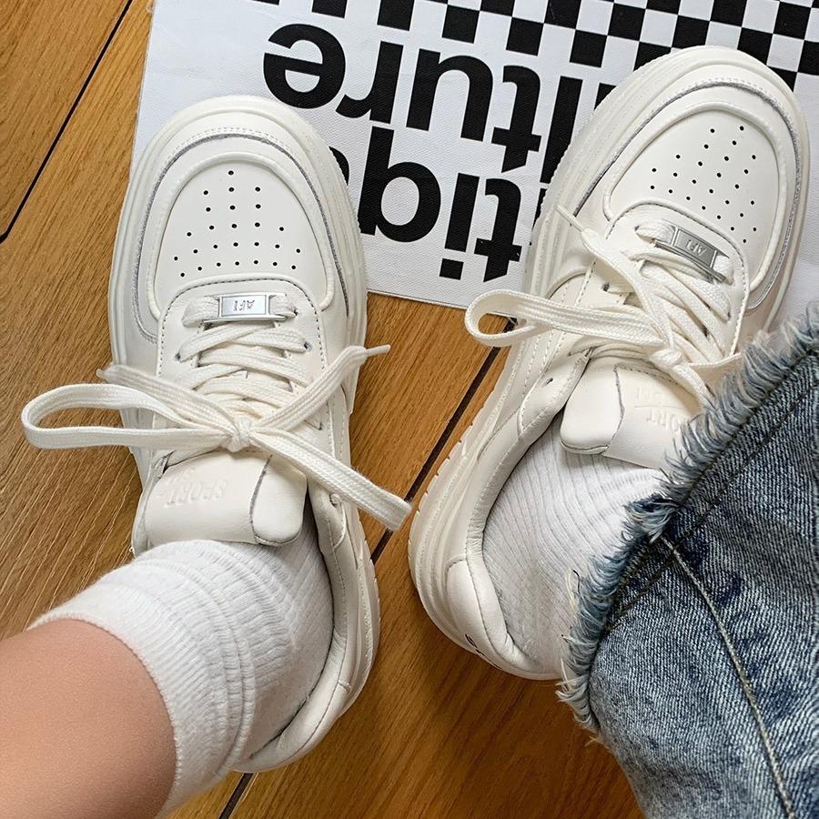 Cowhide version~ inner height-increasing white shoes for women's spring and autumn new thick-soled versatile height-increasing casual sports shoes