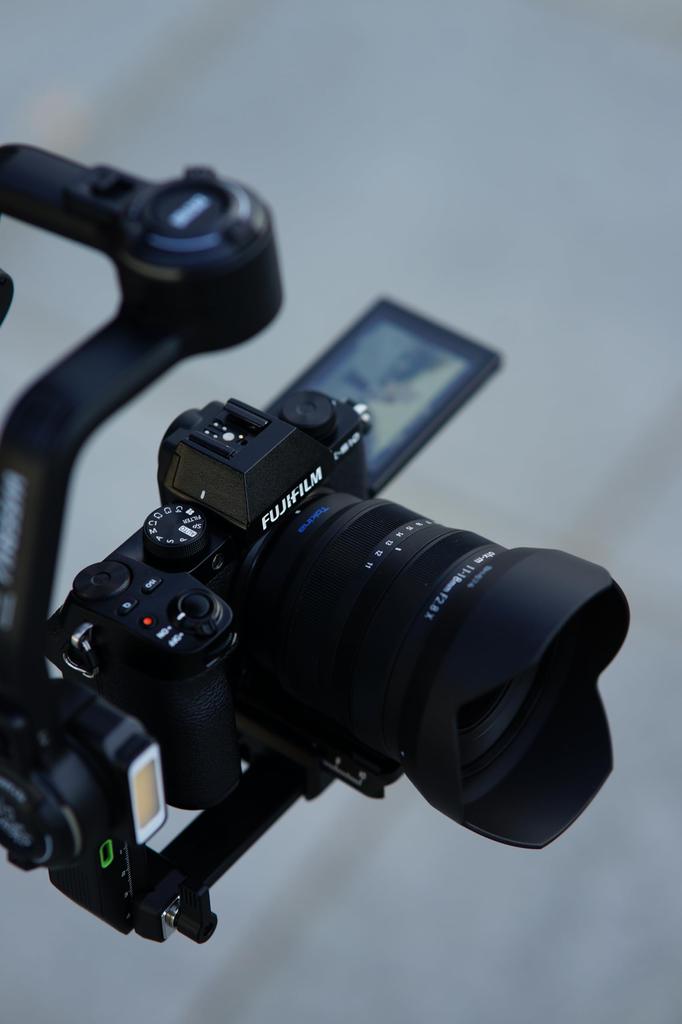 TOKINA Szerokokątny obiektyw zmiennoogniskowy atx-m 11-18mm F2.8 X mocowanie Fuji Film X, minimalna odległość ostrzenia 19cm