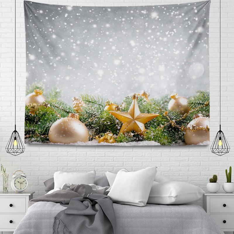 Hängende Wandteppiche aus Stoff im weihnachtlichen Stil