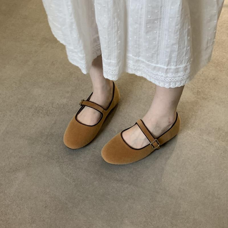 French temperament round head plush soft flat bottom Mary Jane single shoes women's shoes 2025 spring and autumn new skirt evening shoes