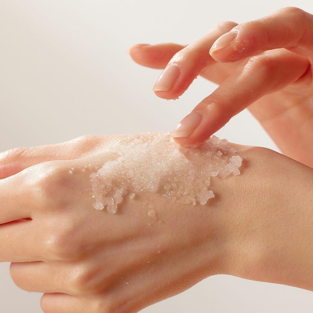 Plu Perfumed Body Scrub 500g Choose 1 Out of 5 Options